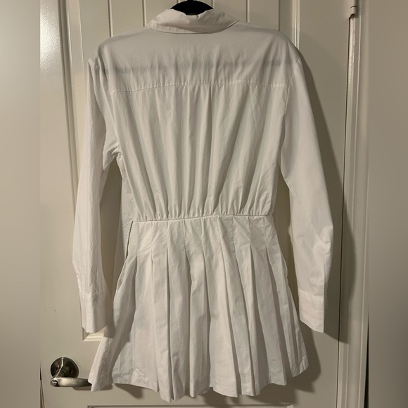 NWT. Zara White Cotton Short Shirt Dress. Size M - Picture 6 of 6